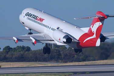 Qantas drops fares, raises service to lure passengers - Airline Ratings